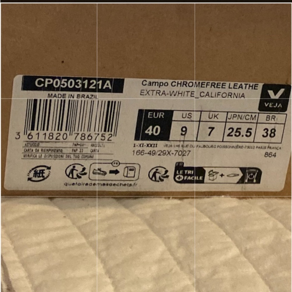 Veja Campo chrome free .
